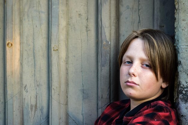 Photo portrait d'un jeune garçon