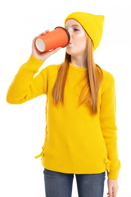 Portrait, jeune, girl, boire, café