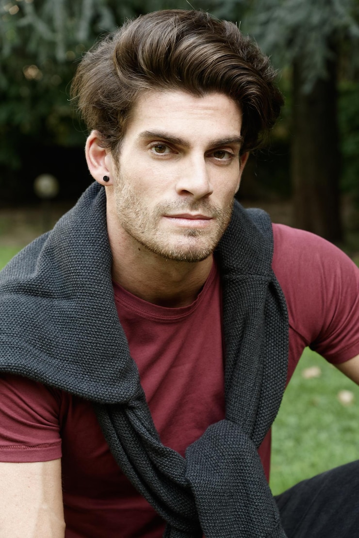 Photo portrait d'un jeune homme