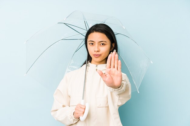 Portrait d'une jeune jolie femme