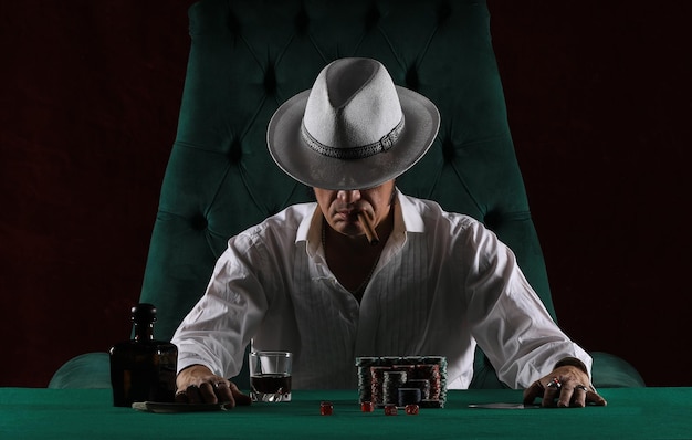 portrait d'un joueur de poker