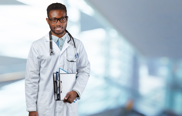 Portrait de médecin africain