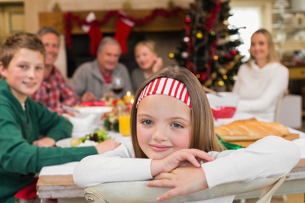 Portrait, de, sourire, fille, pendant, noël, dîner