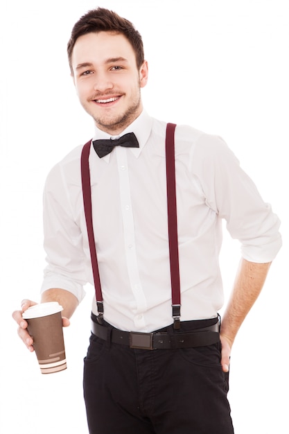 Portrait en studio d&#39;un beau jeune homme