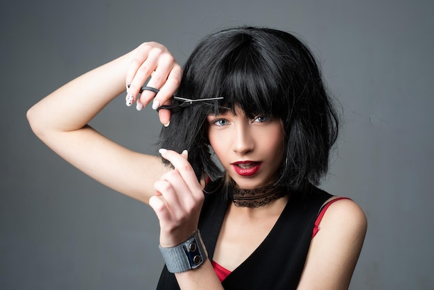 Portrait de visage de femme beauté en studio. Belle fille à la peau propre, maquillage naturel.