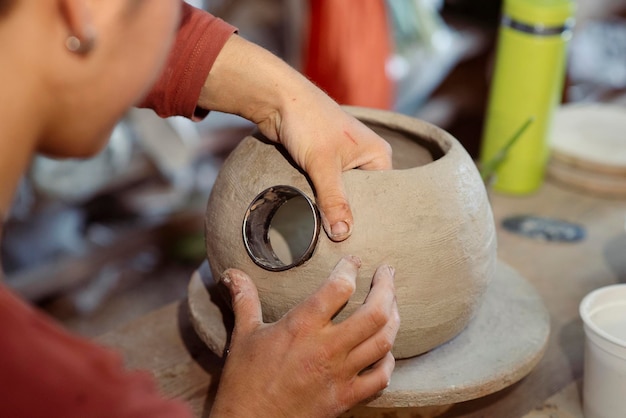 Poterie le processus de fabrication de la poterie