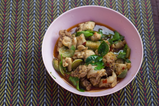 Poulet au curry épicé