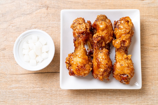 poulet frit avec sauce