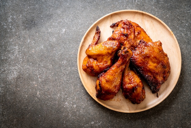 Poulet grillé et barbecue