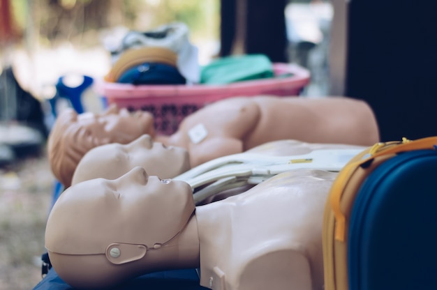 Poupée de RCR, formation de secourisme.