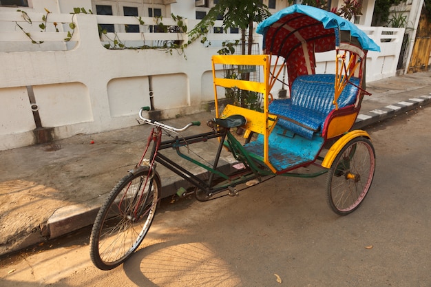 Pousse-pousse à vélo