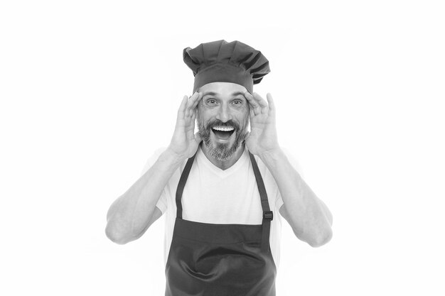 https://img.freepik.com/photos-premium/pouvez-vous-m-entendre-homme-mur-barbu-toque-tablier-cuisinier-senior-barbe-moustache-portant-tablier-bavette-chef-cuisinier-mature-tablier-cuisine-rouge-cuisine-maison_474717-40209.jpg
