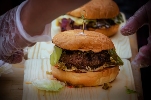 Préparation du burger aux lentilles