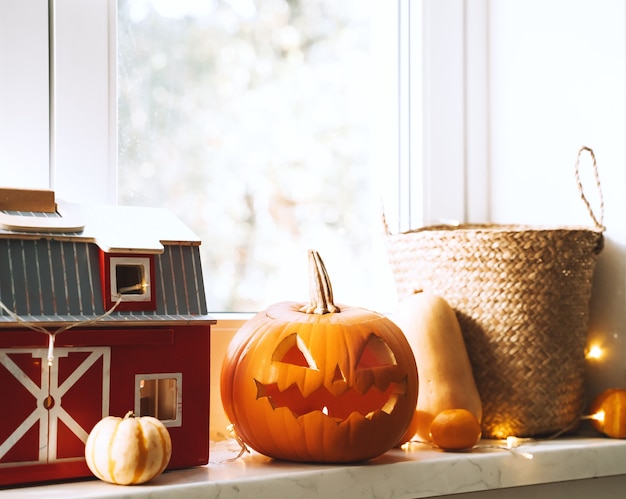 Préparation pour le décor d'automne d'Halloween