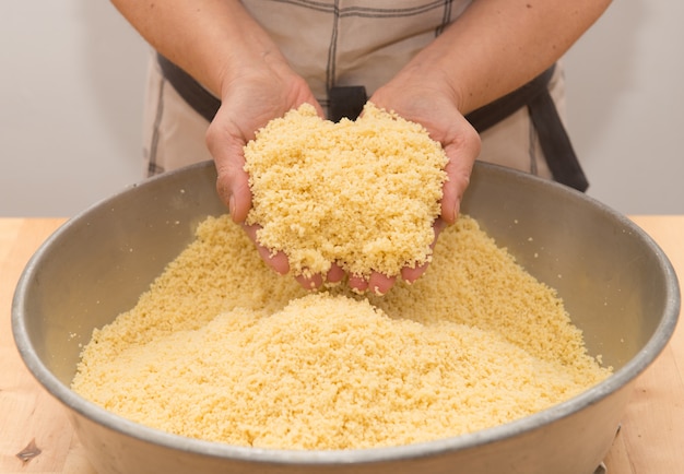 Préparation de semoule pour couscous