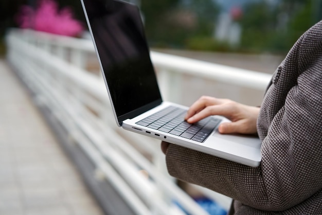 Productivité des stations de travail mobiles n'importe où