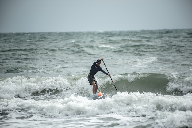 Professional Stand Up Paddle Atlete à SUP Station Koh Chang