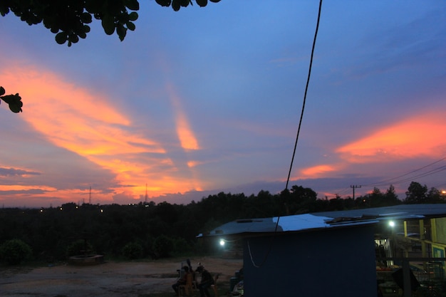 Profitez du coucher de soleil en plein air