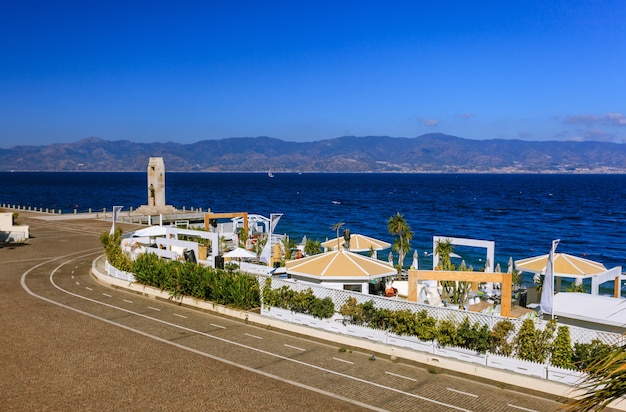 Photo promenade à reggio calabria