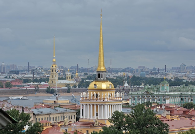 Une promenade à Saint-Pétersbourg en Russie