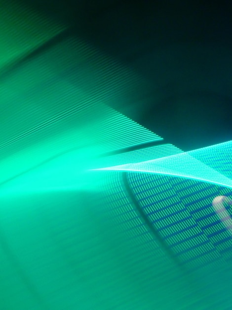 Les propriétés spéciales de conduction de la lumière peuvent transmettre des signaux de manière stable
