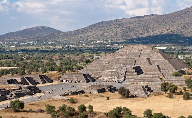 Pyramide de la Lune Teotihuacan Mexique