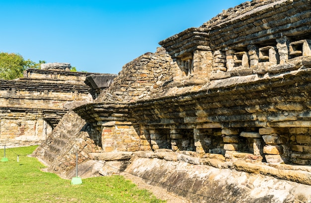 Pyramide sur le site archéologique d'El Tajin, patrimoine mondial de l'UNESCO au Mexique