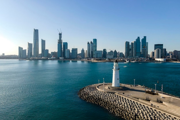 Qingdao Fushan Bay Financial Center Bâtiment Paysage Skyline Photographie aérienne