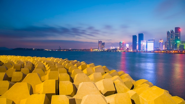 Qingdao paysage nuit vue de la ville