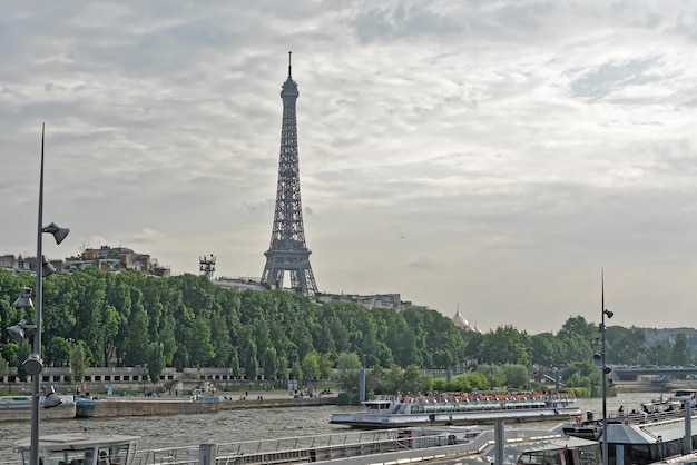 Les Quais de Seine à Paris