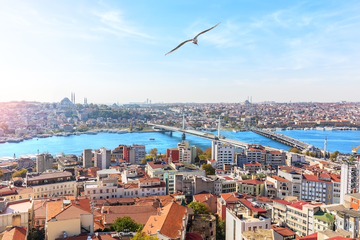Photo quartier du sultan ahmet et les ponts sur la corne d'or, istanbul.