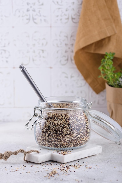 Quinoa rouge blanc et brun