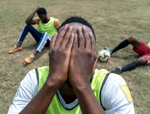 Équipe de football en pause