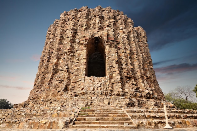 Qutub Minar Tower à New Delhi Inde