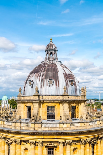 Radcliffe Camera et All Souls College à l'université d'Oxford. Oxford, Royaume-Uni