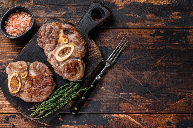 Ragoût de viande à l'os Jarret de bœuf Osso Buco, steak d'ossobuco italien