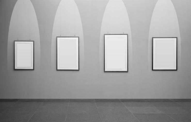 Photo une rangée d'affiches vierges sur un mur avec un fond blanc