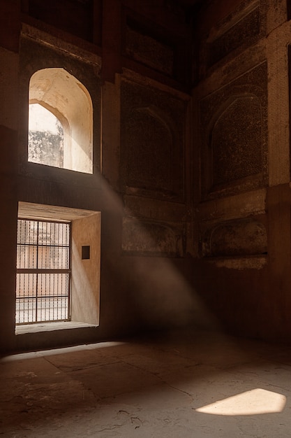 Rayon de soleil passant par la fenêtre du fort d'Agra