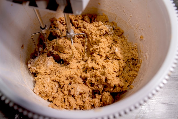 Recette étape par étape des ingrédients des biscuits au pain d'épice