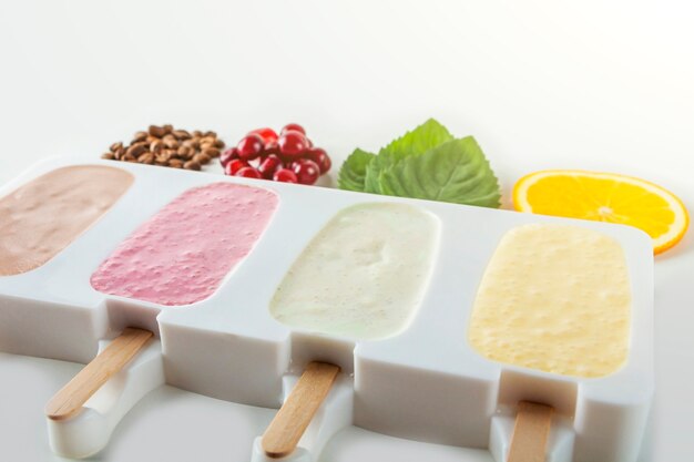 Recette pas à pas. Cuisiner des glaces multicolores maison