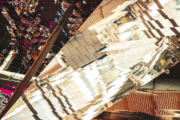 Reflet dans un marché de Barcelone