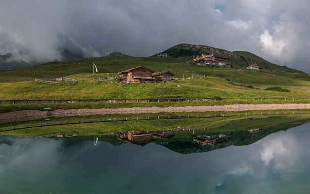 Réflexion chez Seiser Alm