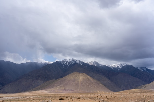 Photo région himalayenne du nord de l'inde