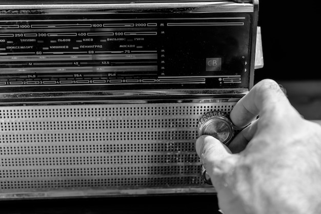 Régler la radio sur une station de radio