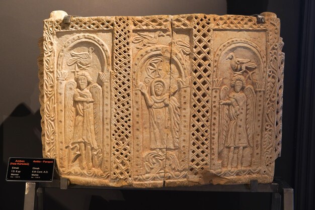 Photo relief dans le musée archéologique d'antalya