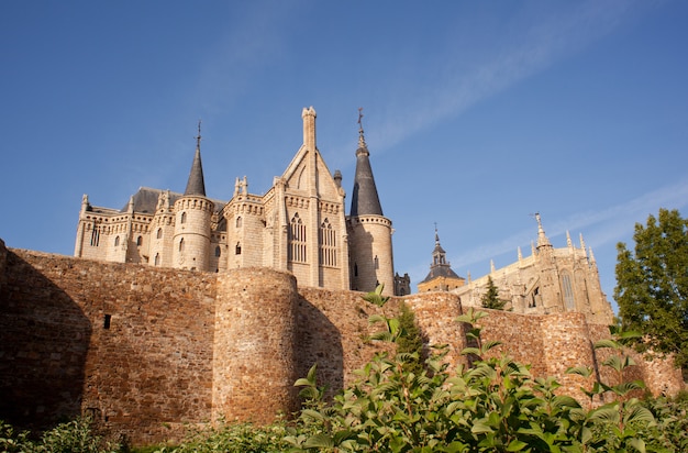 Remparts romains et palais épiscopal, Astorga