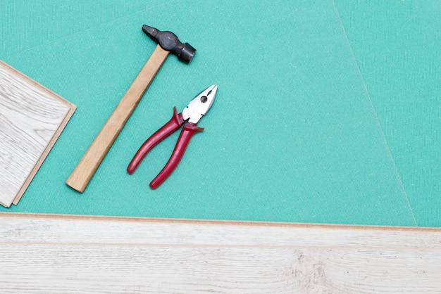 Remplacement d'un stratifié ou d'un parquet dans l'appartement