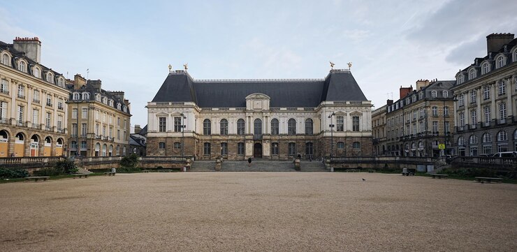 Photo rennes france toiture du parlement de bretagne