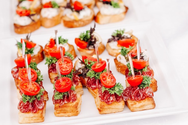 Repas Différents aliments sur la table Dîner ou déjeuner