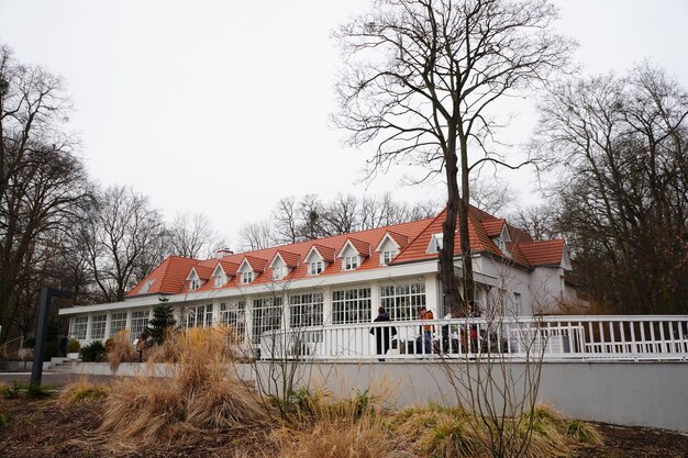 Restaurant dans le parc Solanki à Poznan, en Pologne